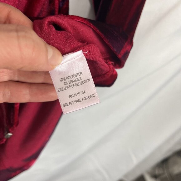 Unity World Wear Red and Black Paisley Patterned Velvet Cardigan Womens Size M - Picture 5 of 11